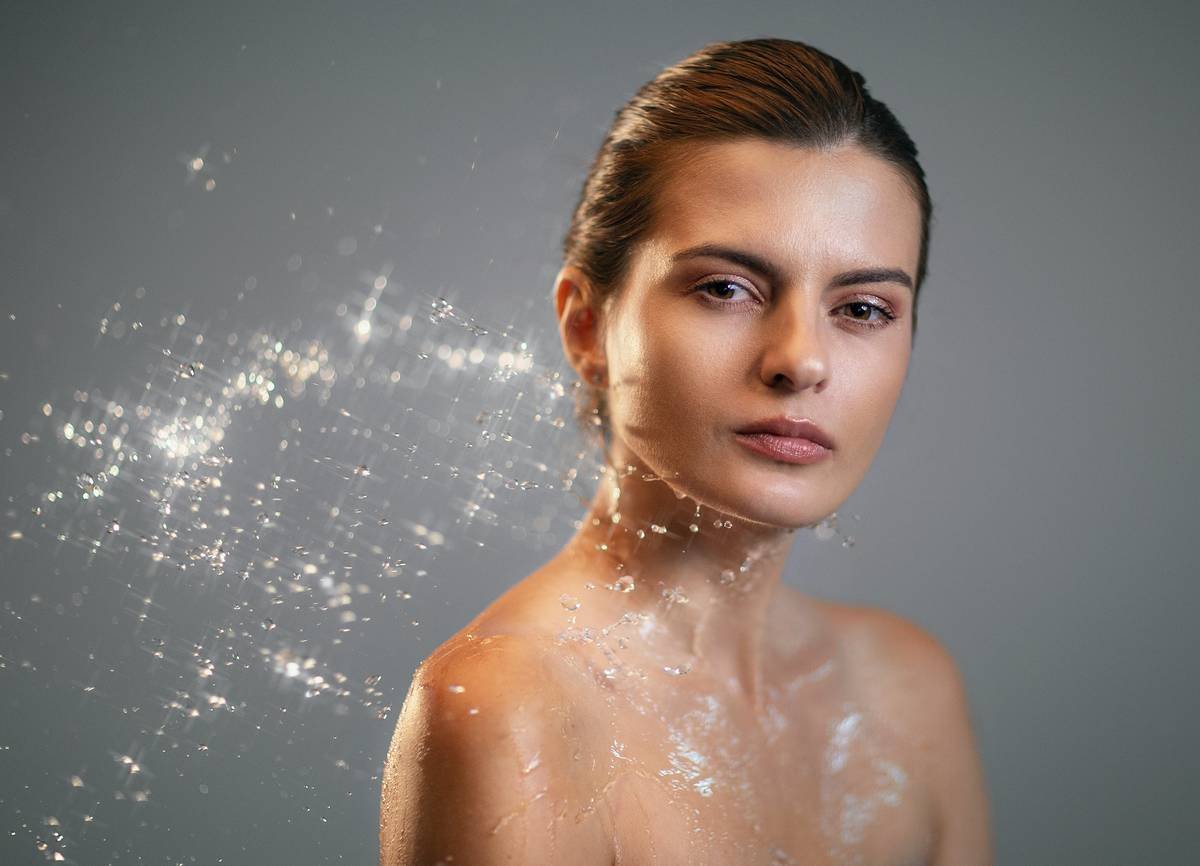 Why Your Skin’s Thirsty & How the Right Toner with Hyaluronic Acid Can Quench It (Without the Grease)