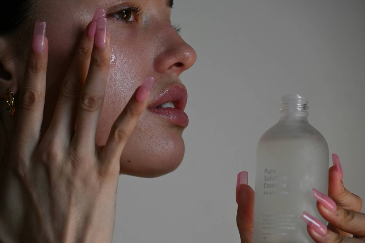 Hydrating Cleansing Toner: The Overlooked Game-Changer in Your Skincare Routine